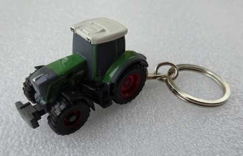 brelok Fendt 828