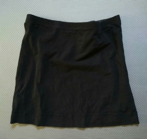czarna spódnica H&M roz S stan bdb- pas 35x2 dł 35 CENA:4 ZŁ